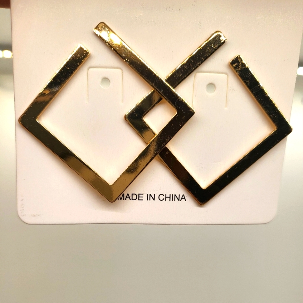Woman earrings